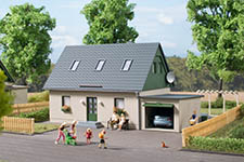 015-11454 - 1:87 Einfamilienhaus mit Garage